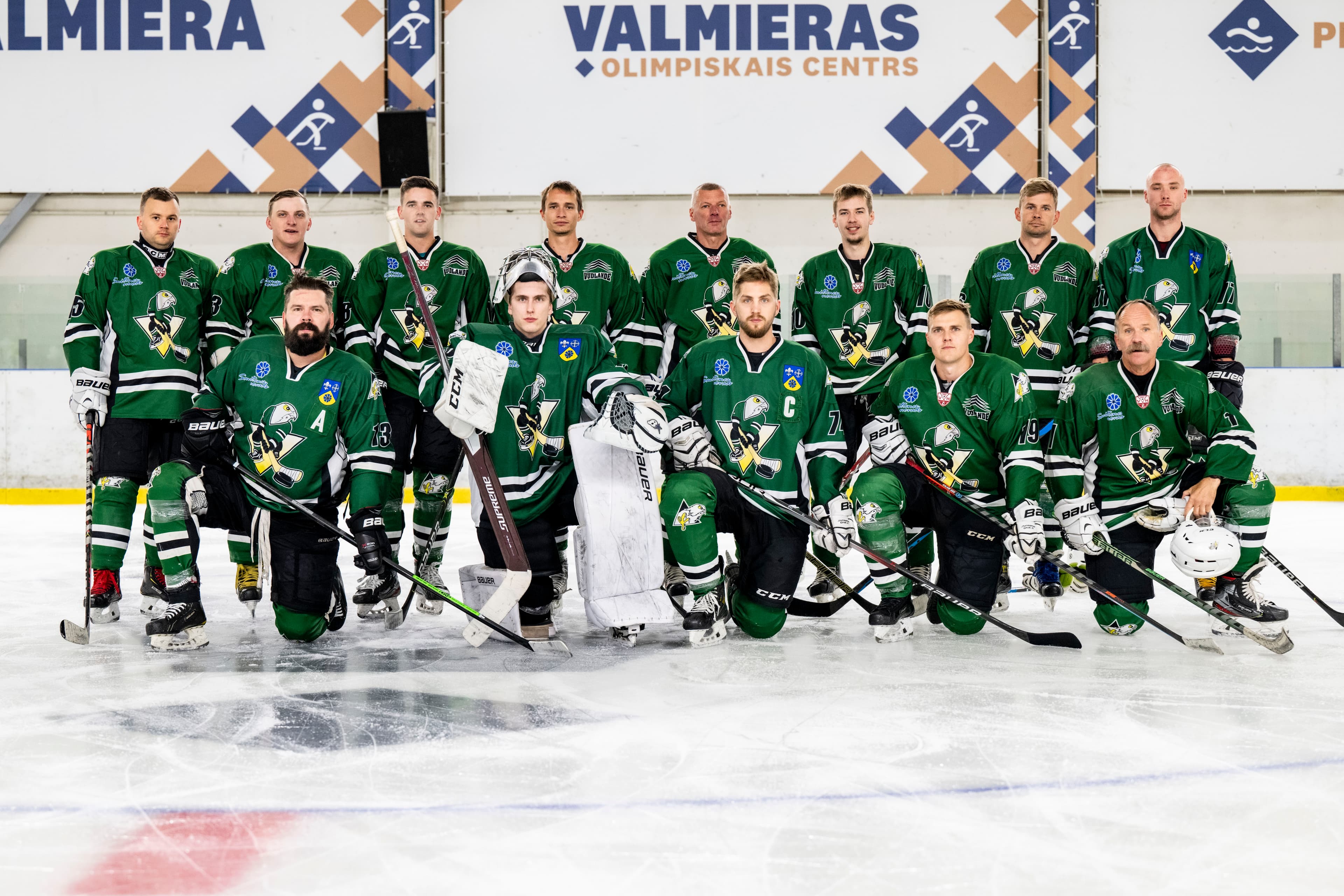 HK SMILTENES VANAGI team photo